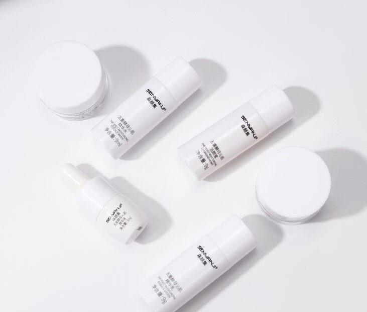 Illustration of How to Layer Skincare Products in the Right Order