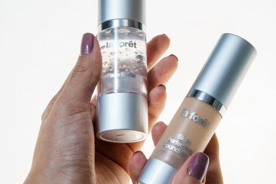 Illustration of Why a Consistent Bedtime Skincare Routine Makes a Real Difference